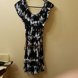 NO BOUNDARIES Dress